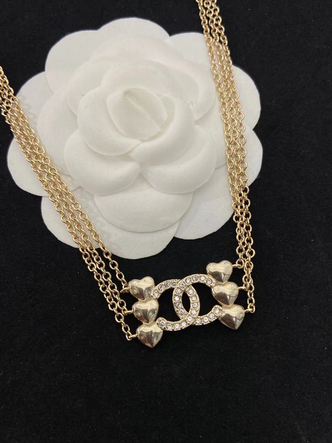 CHANE1 三層メタルピーチハートネックレス【 50％割引+送料無料】