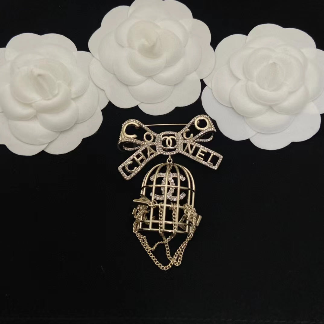 CHANE1 ボウバードケージブローチ【 50％割引+送料無料】