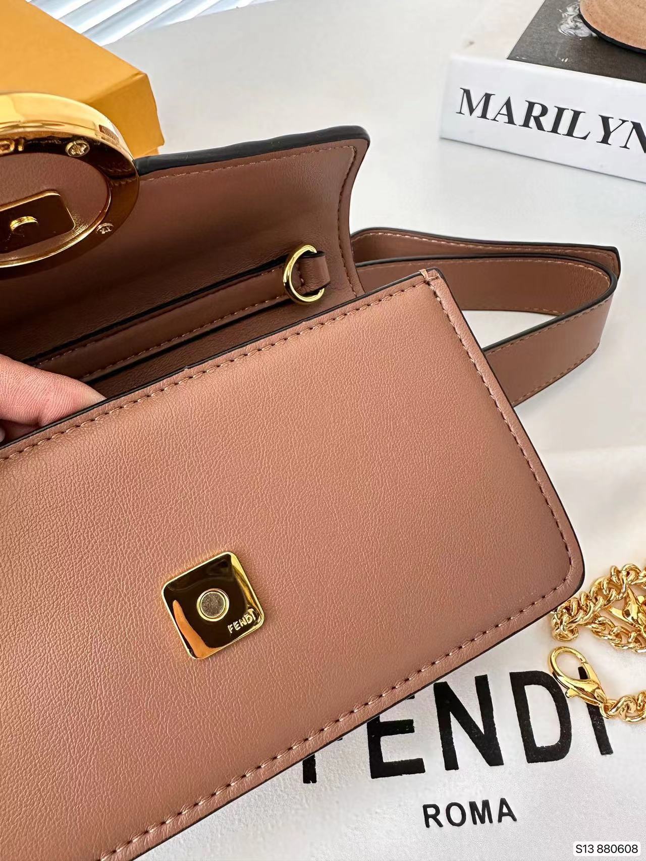 FEND1 チェストバッグ ファニーパック18*11cm【 50％割引+送料無料】