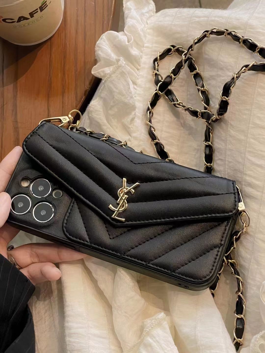 【YSI 】レザーパールチェーン電話ケース📱【50％割引+送料無料】