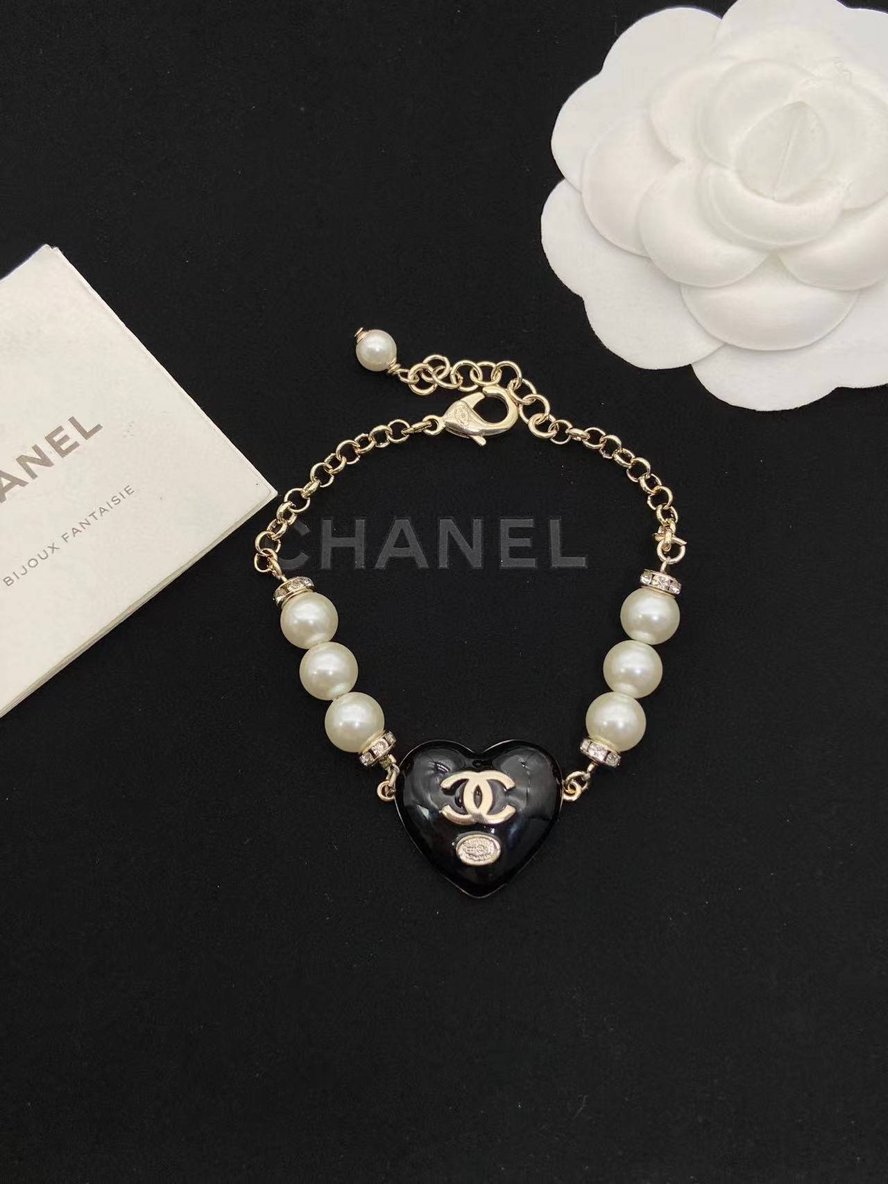 CHANE1 グラデーションハートブレスレット【50％割引+送料無料】