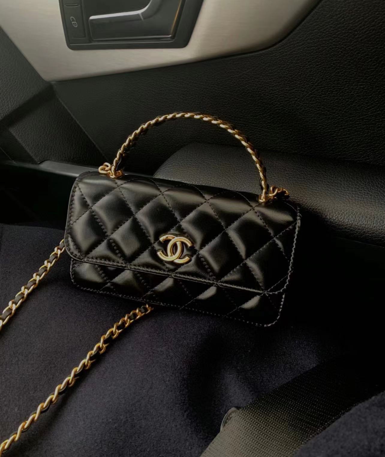 CHANE1 メタルロゴ ポータブル ショルダーバッグ【50％割引+送料無料】