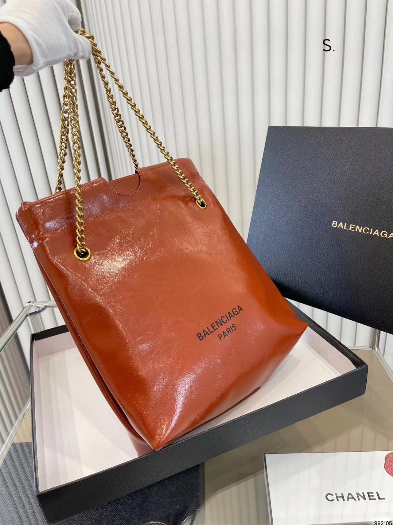 BALENC1AGA クロスボディバッグ【50％割引+送料無料】