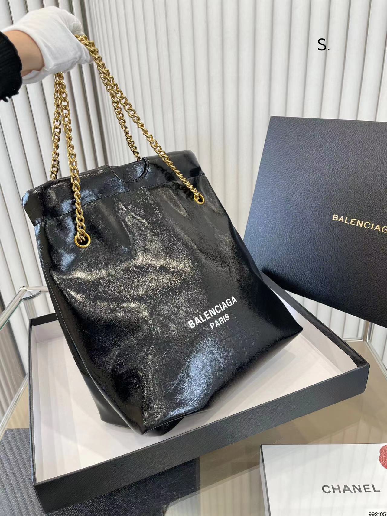 BALENC1AGA クロスボディバッグ【50％割引+送料無料】