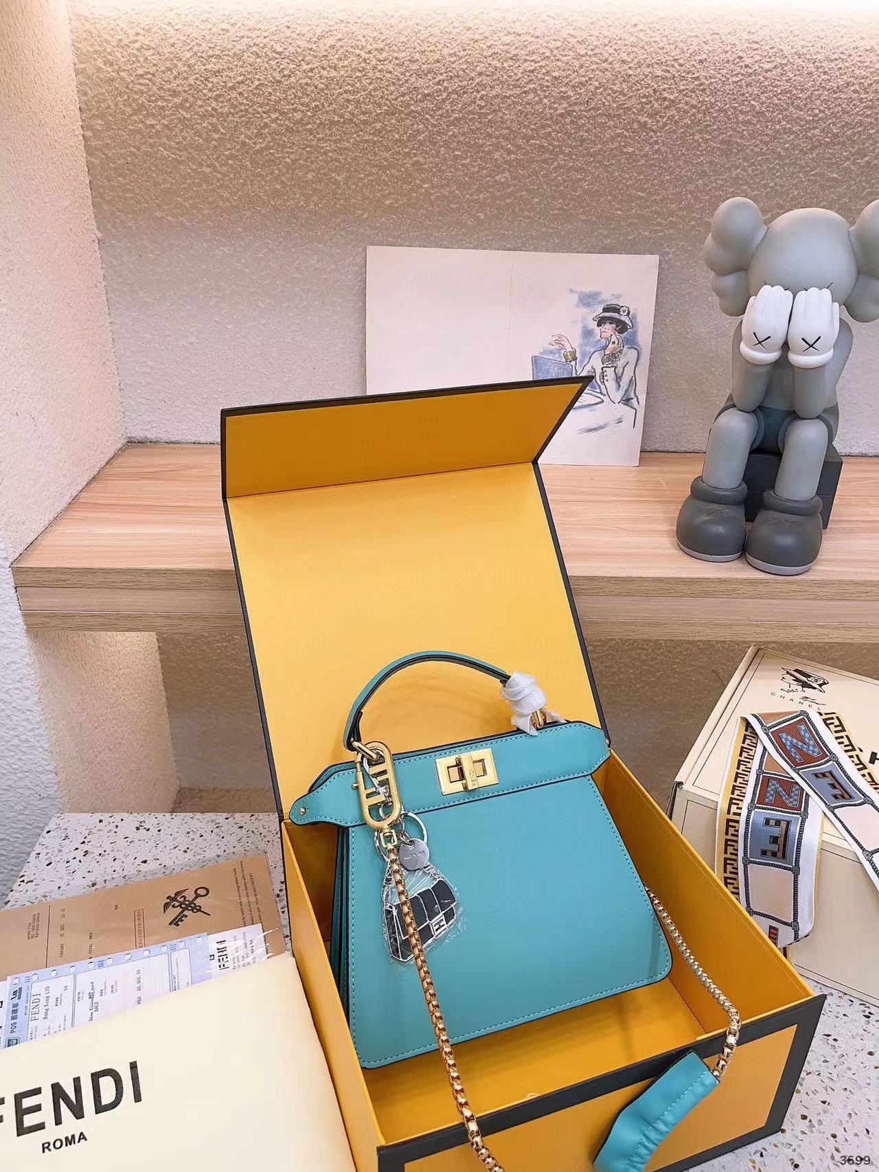 FEND1 高品質のポータブル ショルダー メッセンジャー バッグ【50％割引+送料無料】