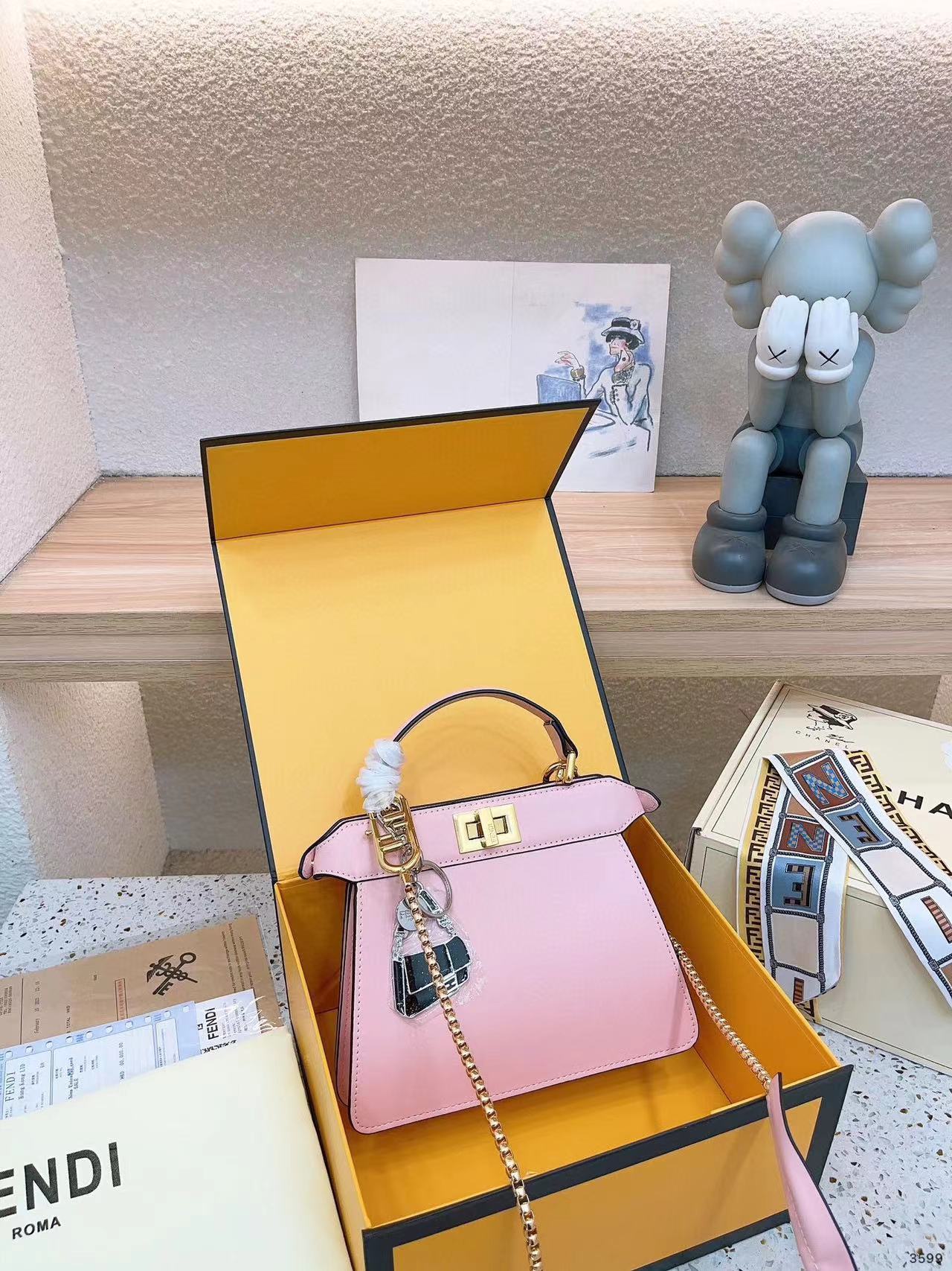 FEND1 高品質のポータブル ショルダー メッセンジャー バッグ【50％割引+送料無料】