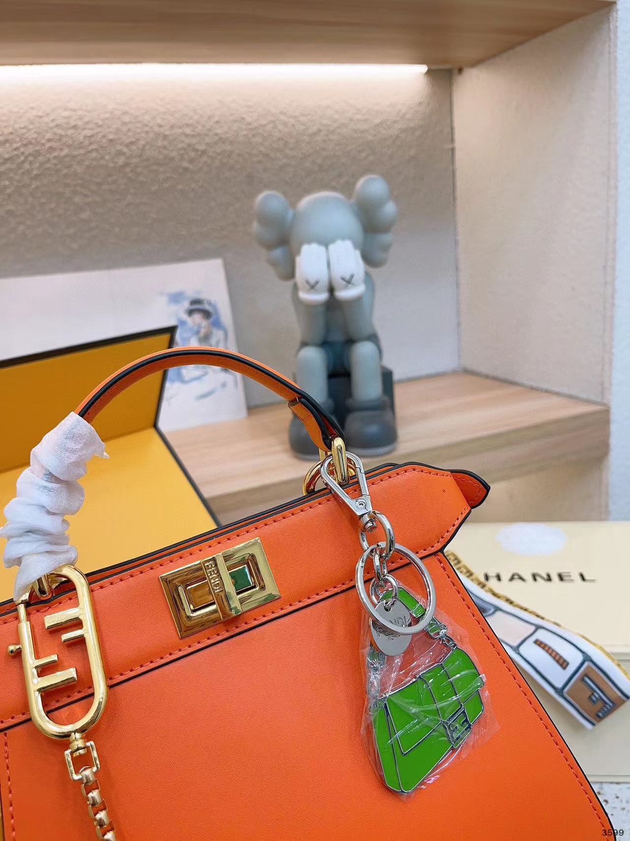 FEND1 高品質のポータブル ショルダー メッセンジャー バッグ【50％割引+送料無料】