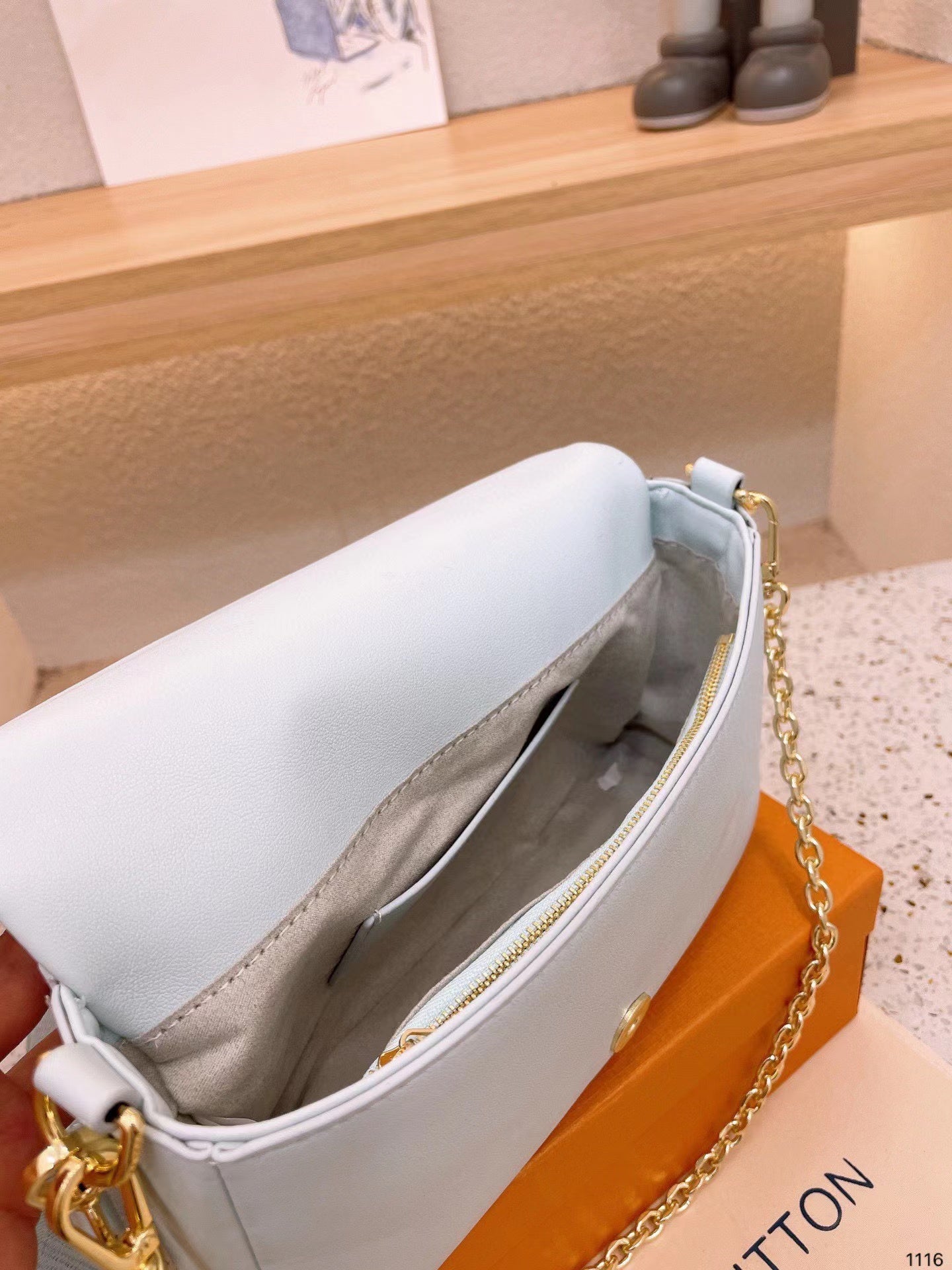 【LV】チェーンプリントショルダーバッグ【50％割引+送料無料】ltyhdjb