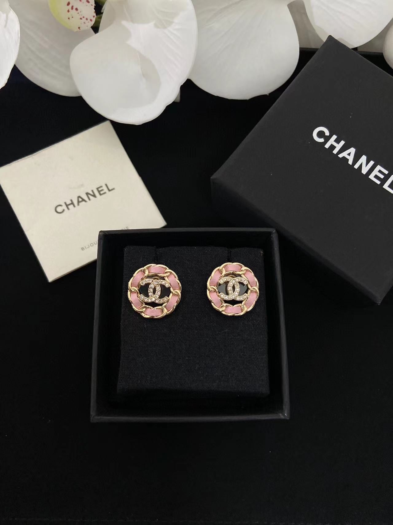 CHANE1 ピンク レザー ロープ ピアス【50％割引+送料無】