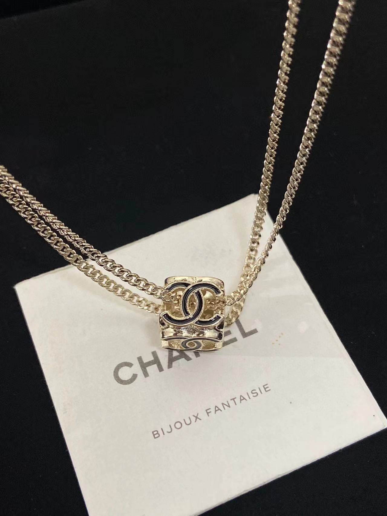 CHANE1 ダイス 白黒 ネックレス【50%割引+送料無】