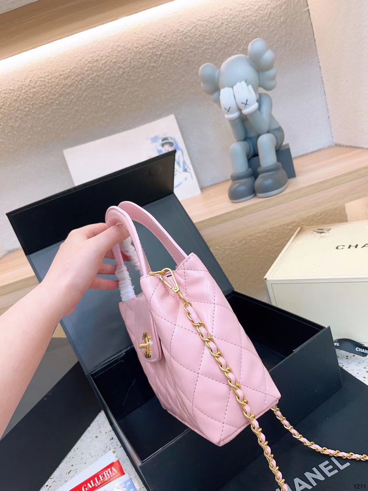 CHANE1 23p ハンディショルダーメッセンジャーバッグ【50%割引+送料無料】