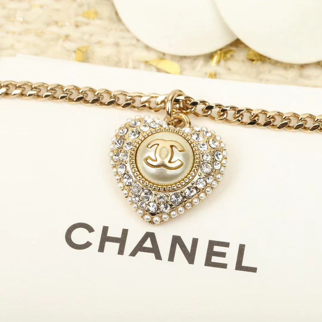 CHANE1 ピーチハート ダイヤモンド ダブルC ブレスレット【50％割引+送料無料】