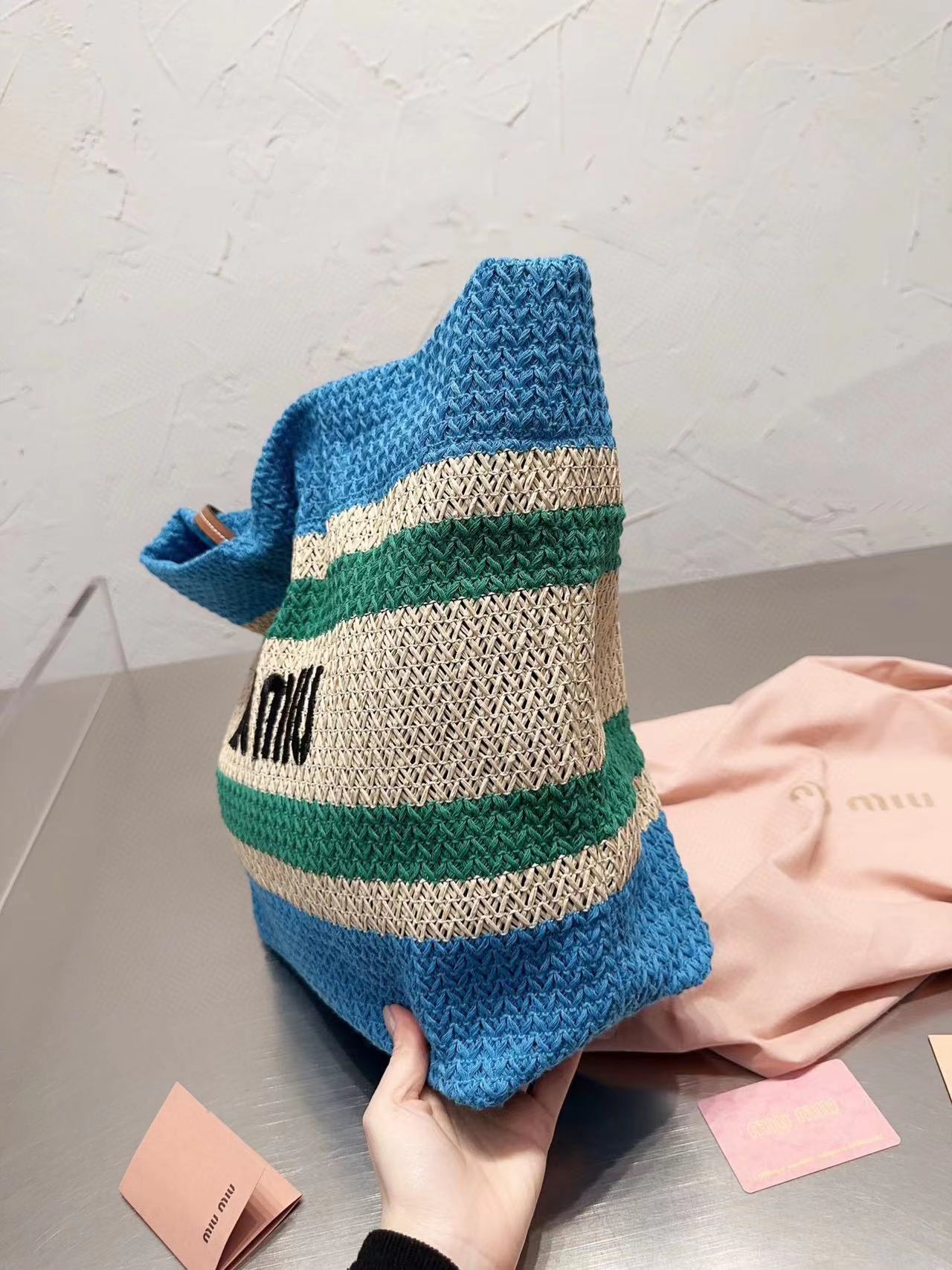 M1UM1U ストロービーチバッグ 33×34cm【50％割引+送料無料】