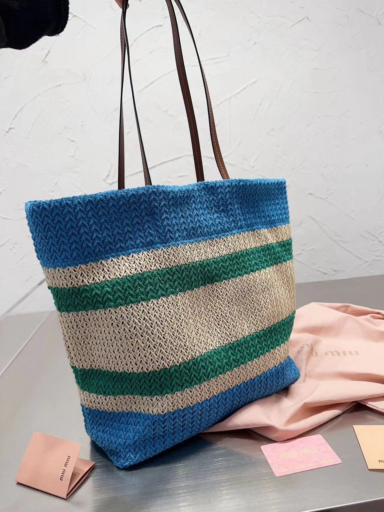 M1UM1U ストロービーチバッグ 33×34cm【50％割引+送料無料】