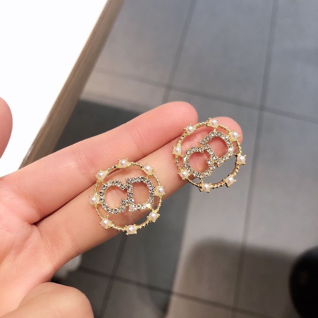 スタッドピアス7個セット 【50%割引+送料無料】