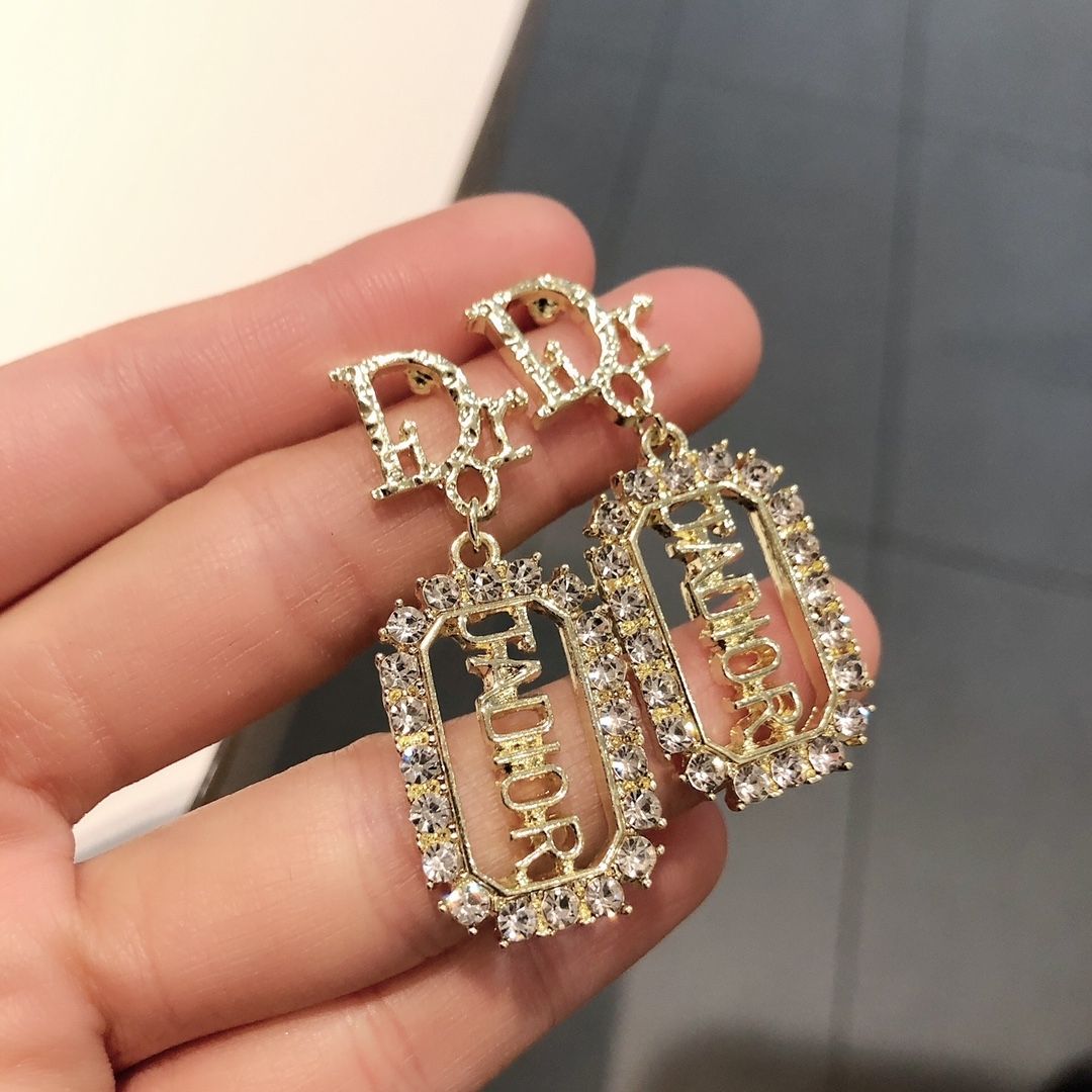 スタッドピアス7個セット 【50%割引+送料無料】