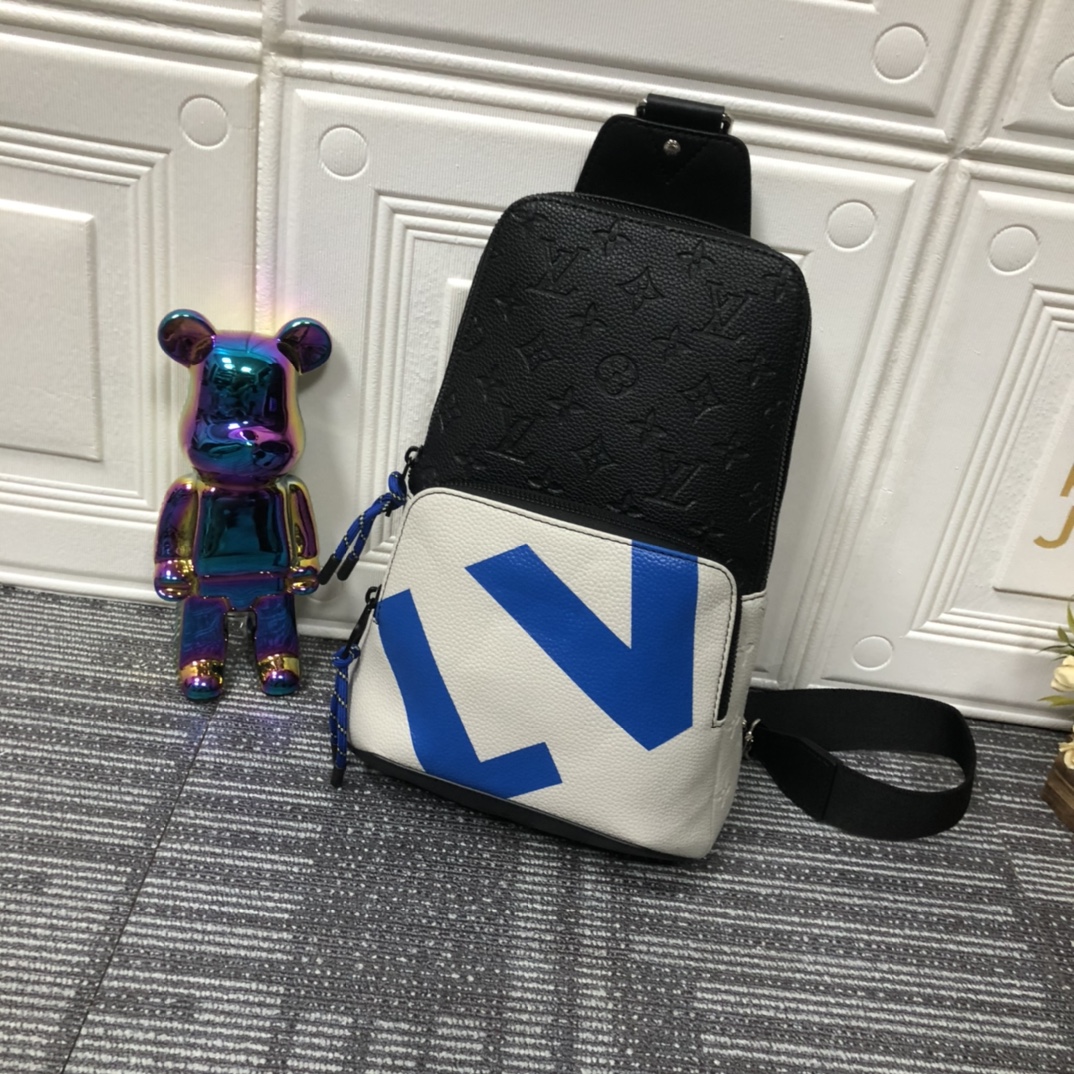 【LOUIS VUITTON】Avenue -20.0 x 31.0 x 10.0 CM -2色
