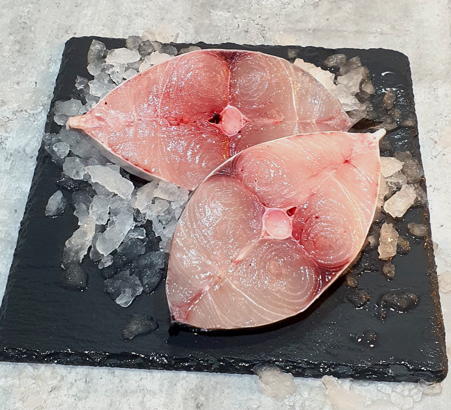 King Mackerel Fish Batang Steak Freshly Cut 巴当鱼块
