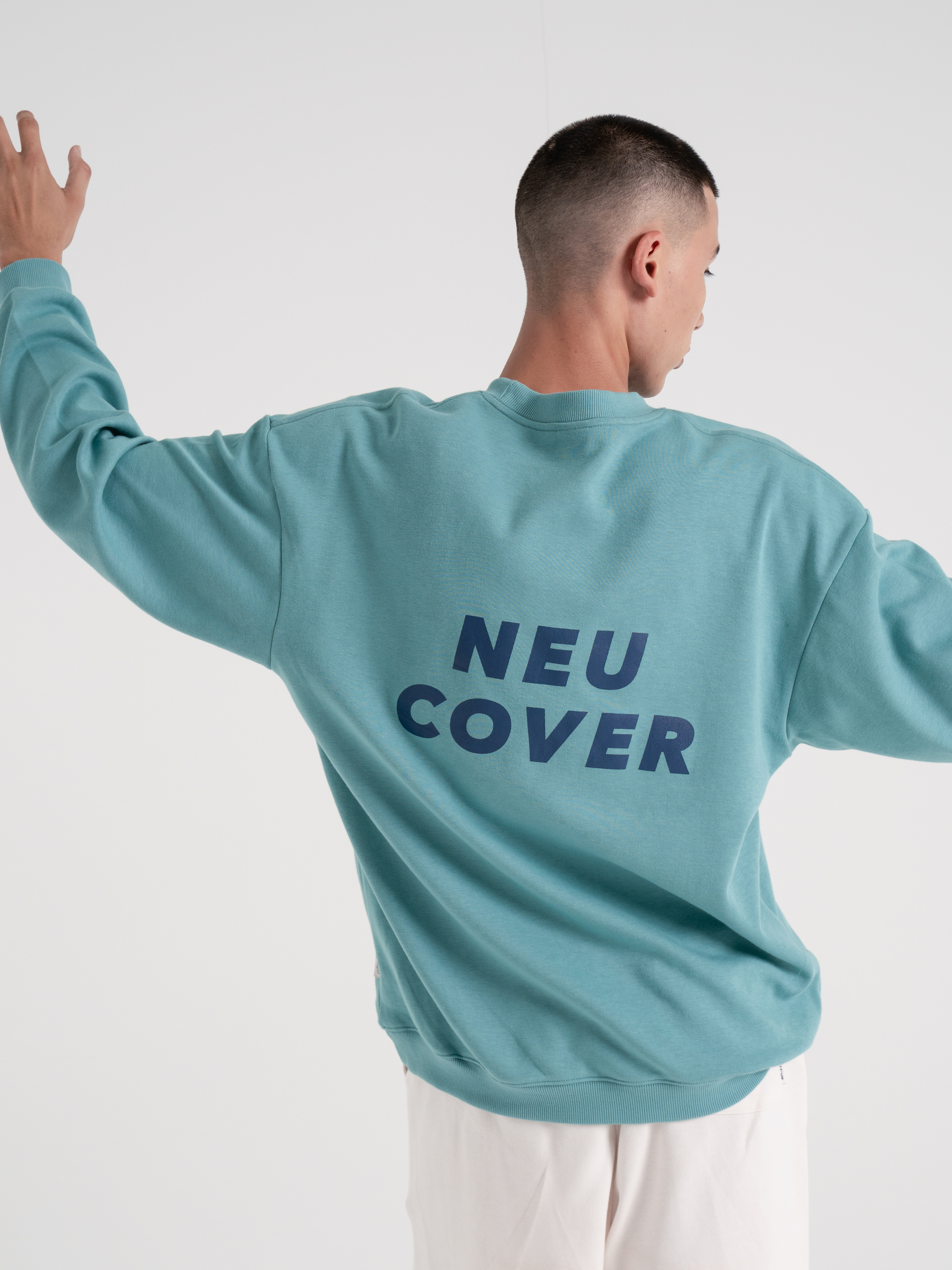 Neucvr Way - Essential Sweater (Green) Unisex