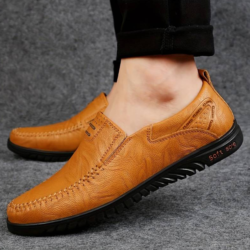 Reemelody New Soft Sole Low Top Men's Soft Leather Casual Shoes Slip On Dress Shoes