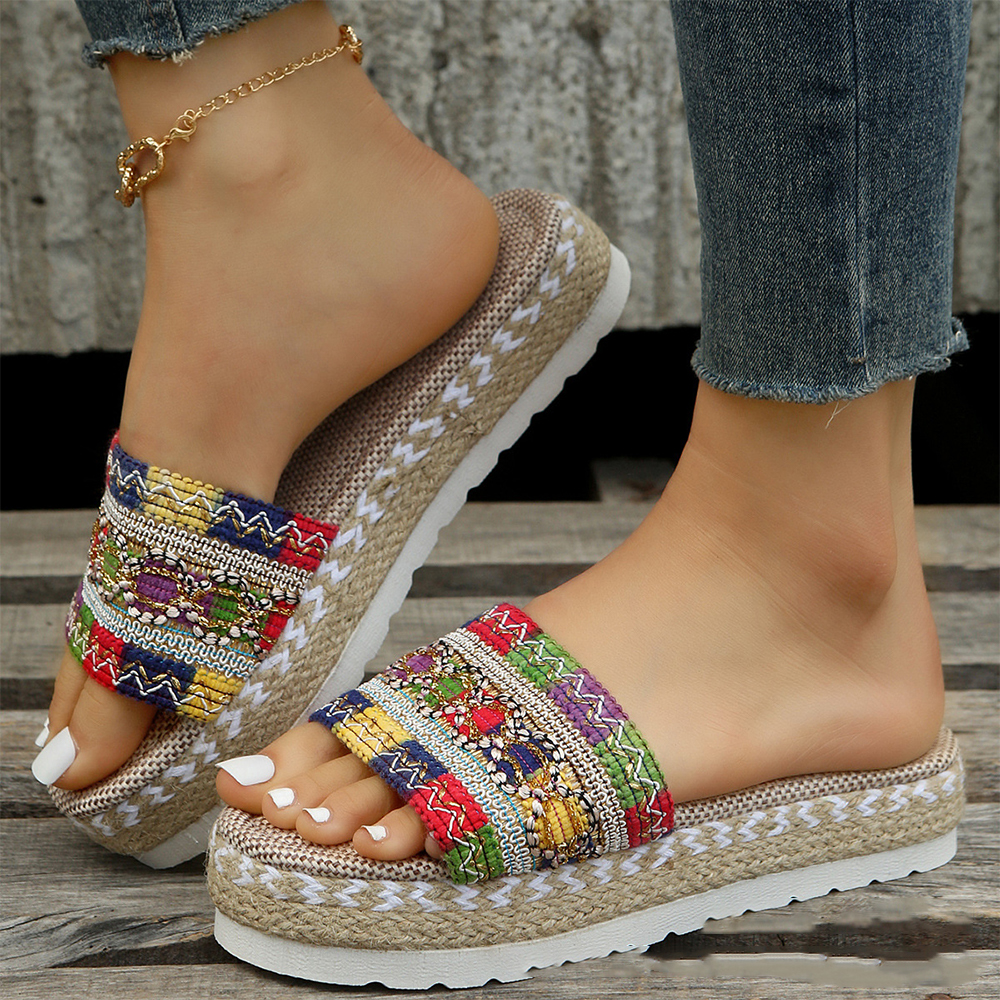 Reemelody Summer Slippers for women in retro ethnic style with thick soles