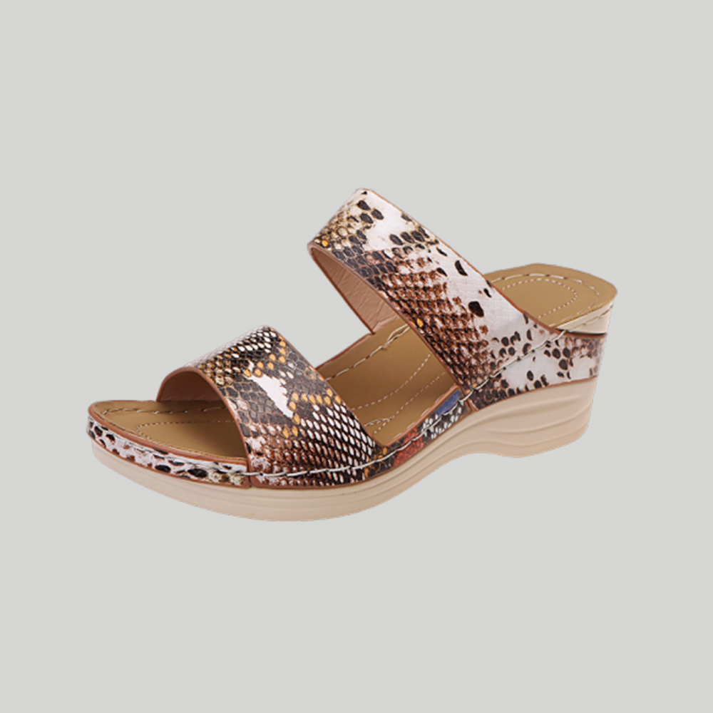 Reemelody Summer new leopard snake pattern wedge one word fashion sandals