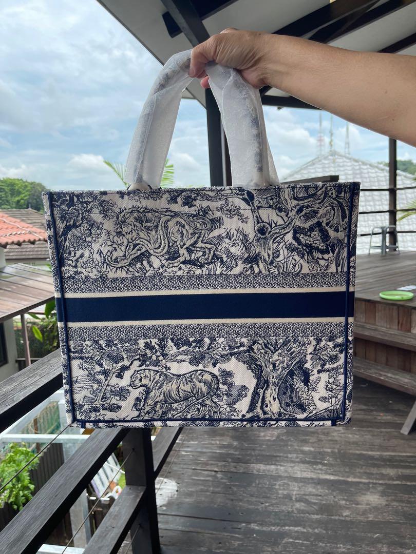 BRAND NEW DIOR BOOK TOTE (Toile De Jouy Navy Embroidery), Luxury, Bags  & Wallets on Carousell