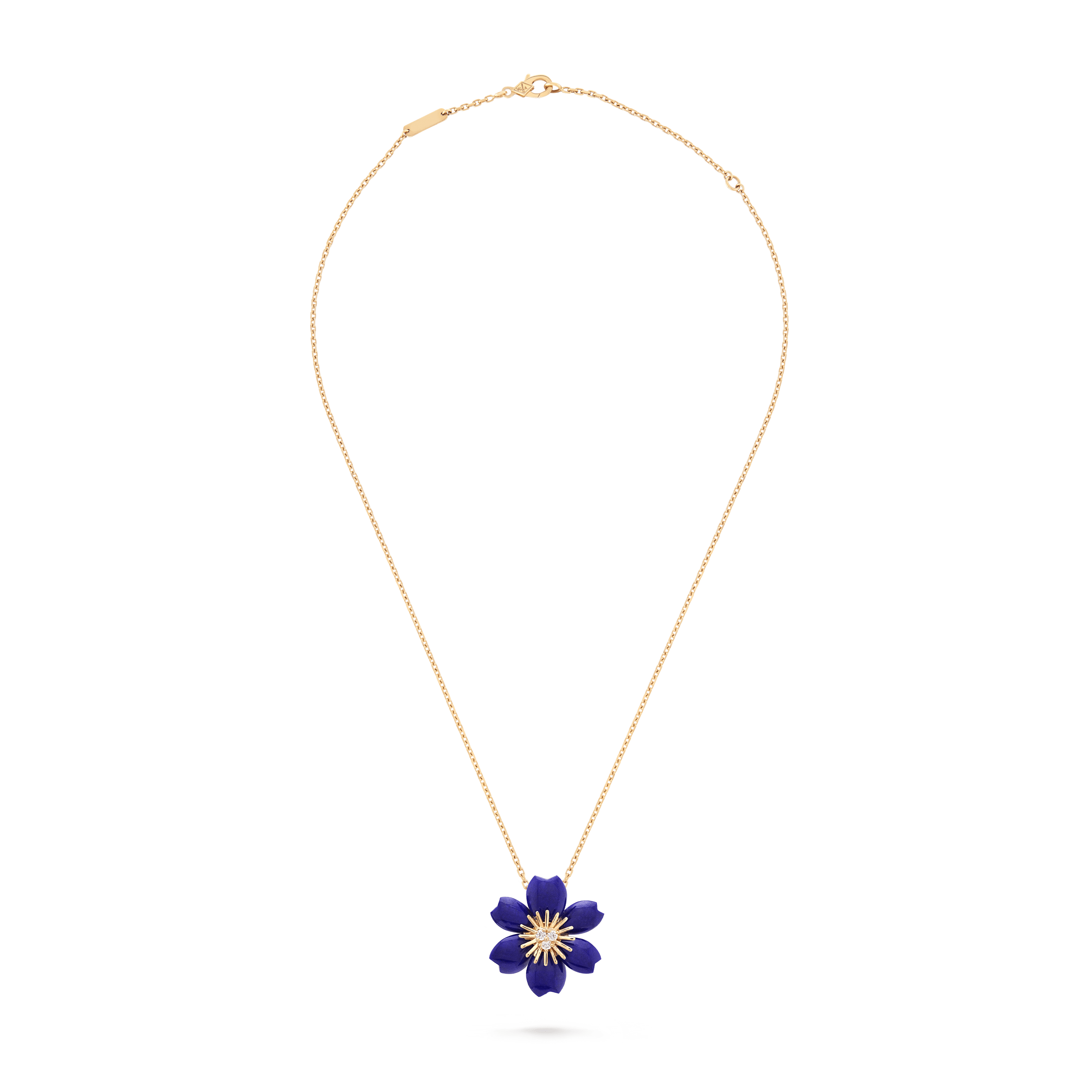 ローズ ド ノエル ペンダント、ミニモデル, イエローゴールド, ダイヤモンド: 3 石, 0.11 カラット, ラピスラズリ: 6 石, Front, Jewelry Pendent