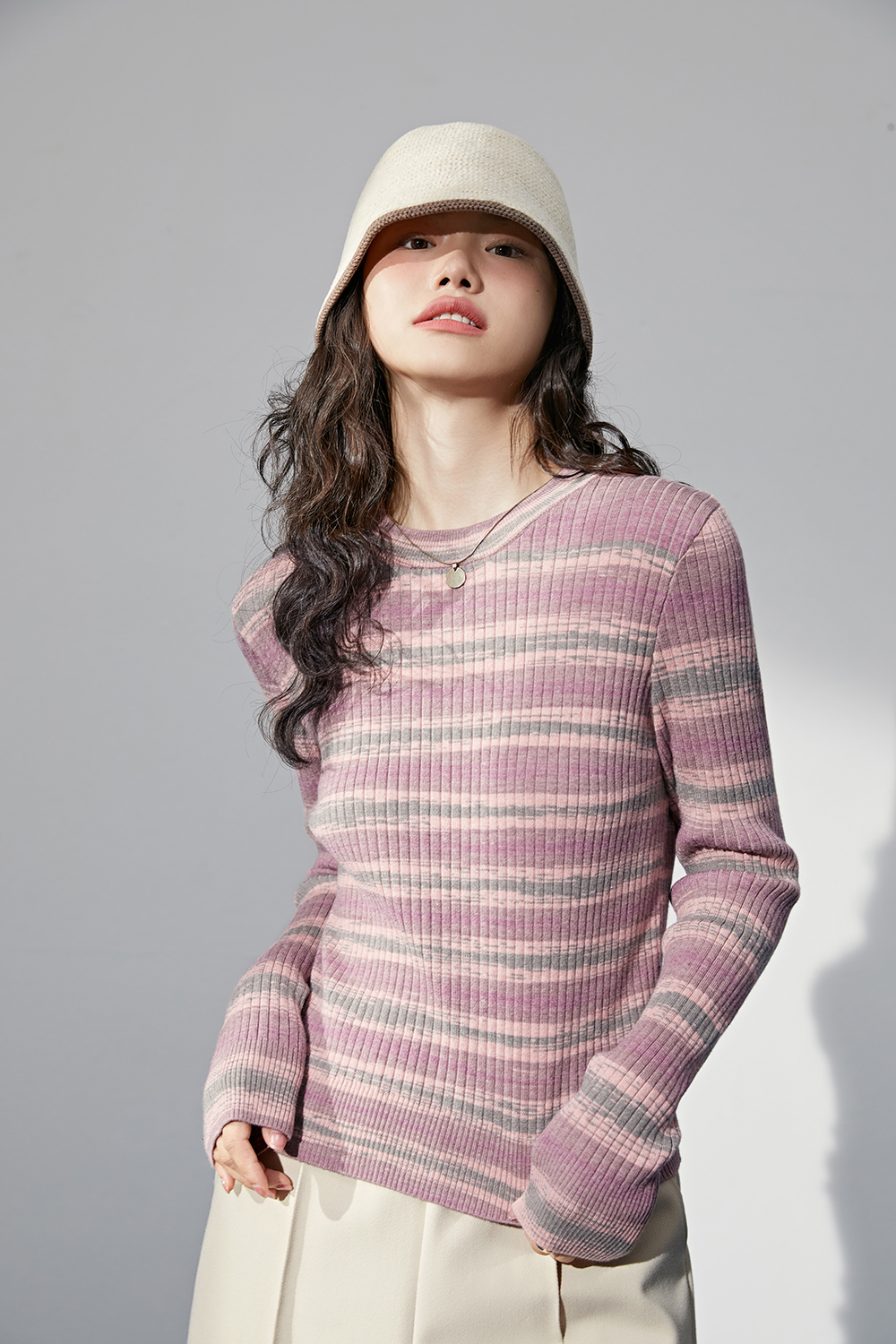 Short sweet stripe sweater Autumn and winter Round neck slim fitting long sleeve