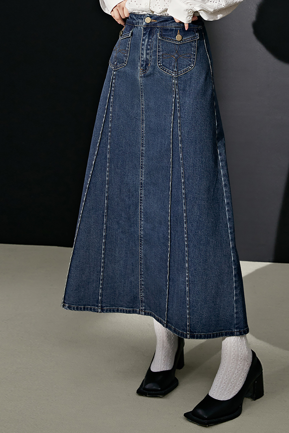 Broad color high waisted vintage blue denim long skirt New women's loose A-line skirt fall 2022