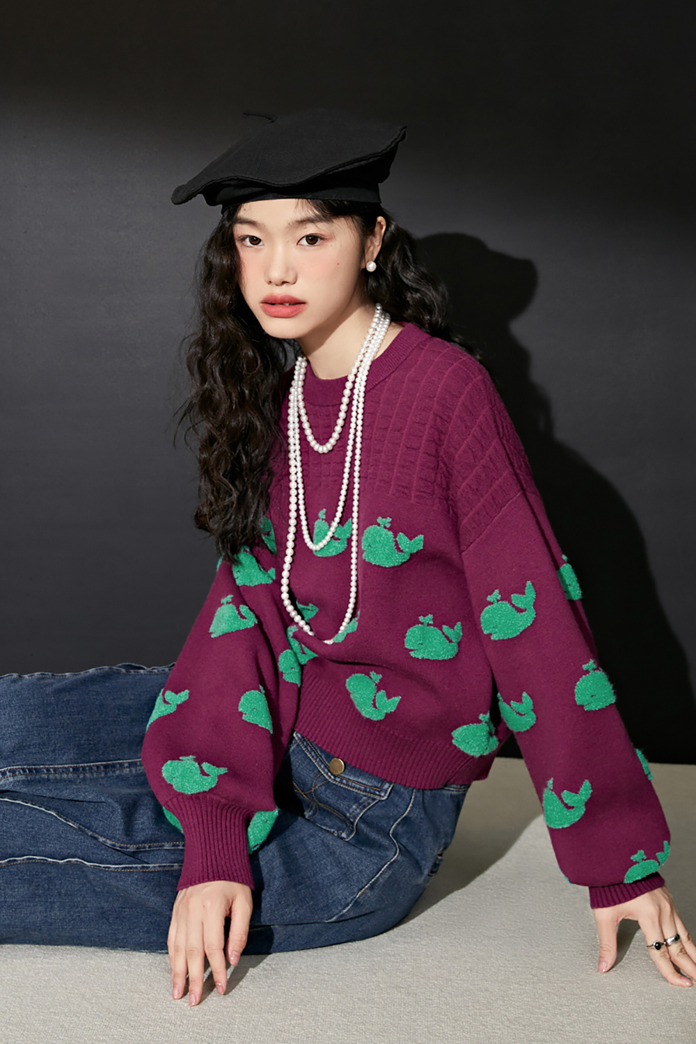 Broad color rose red design small niche sweater autumn winter 2022 new women's contrast color loose top knit