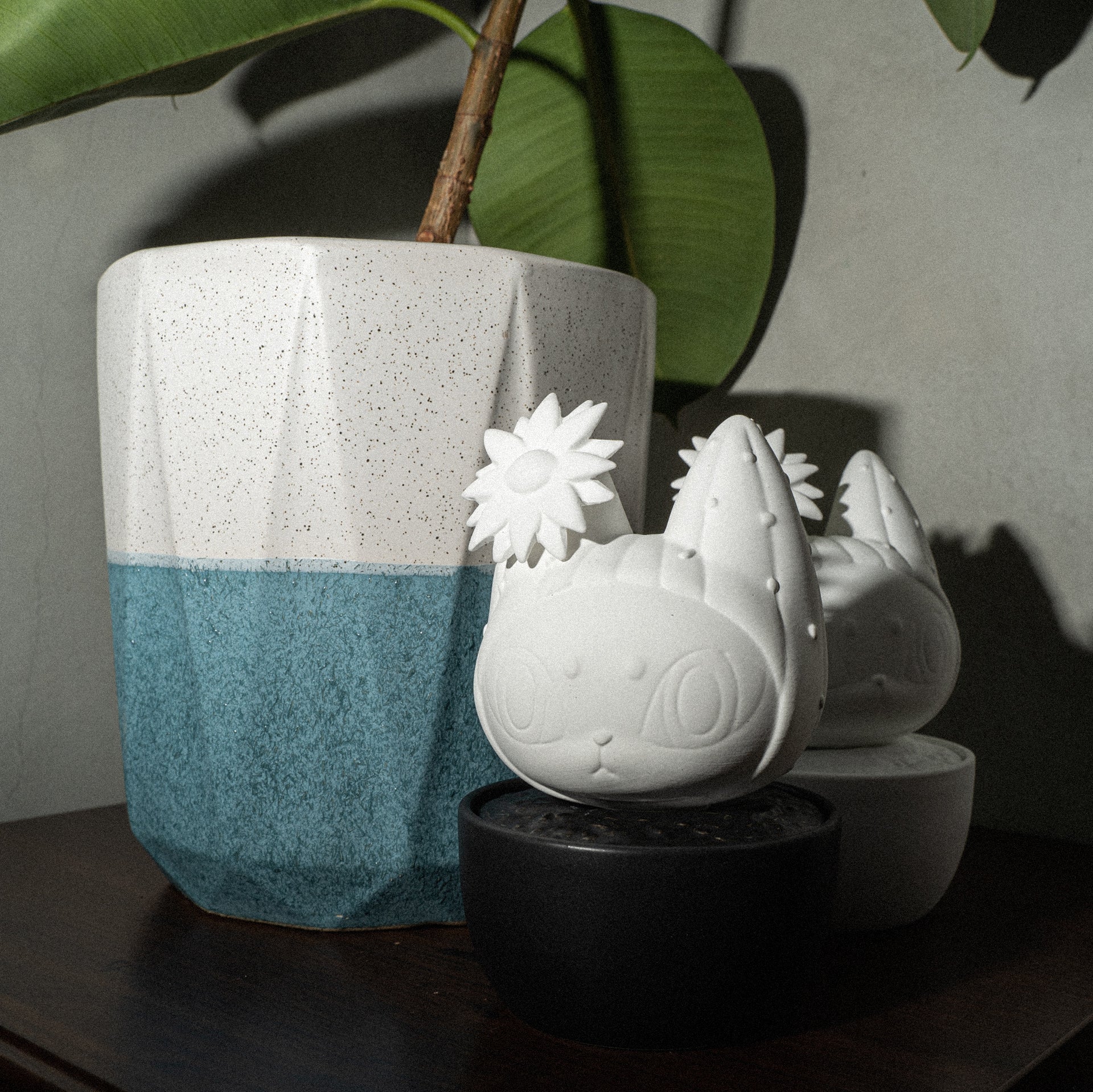 BADMEAW AROMA STONE DIFFUSER