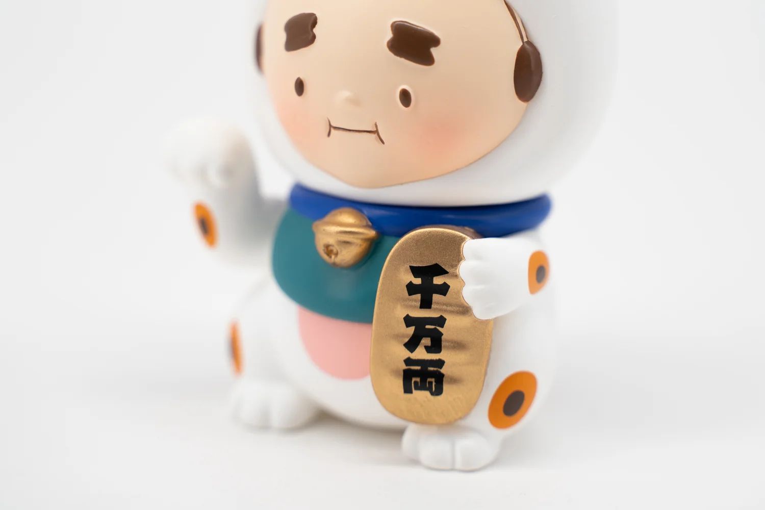 CHUBBY OJISAN LUCKY CAT V2 BY AMBER