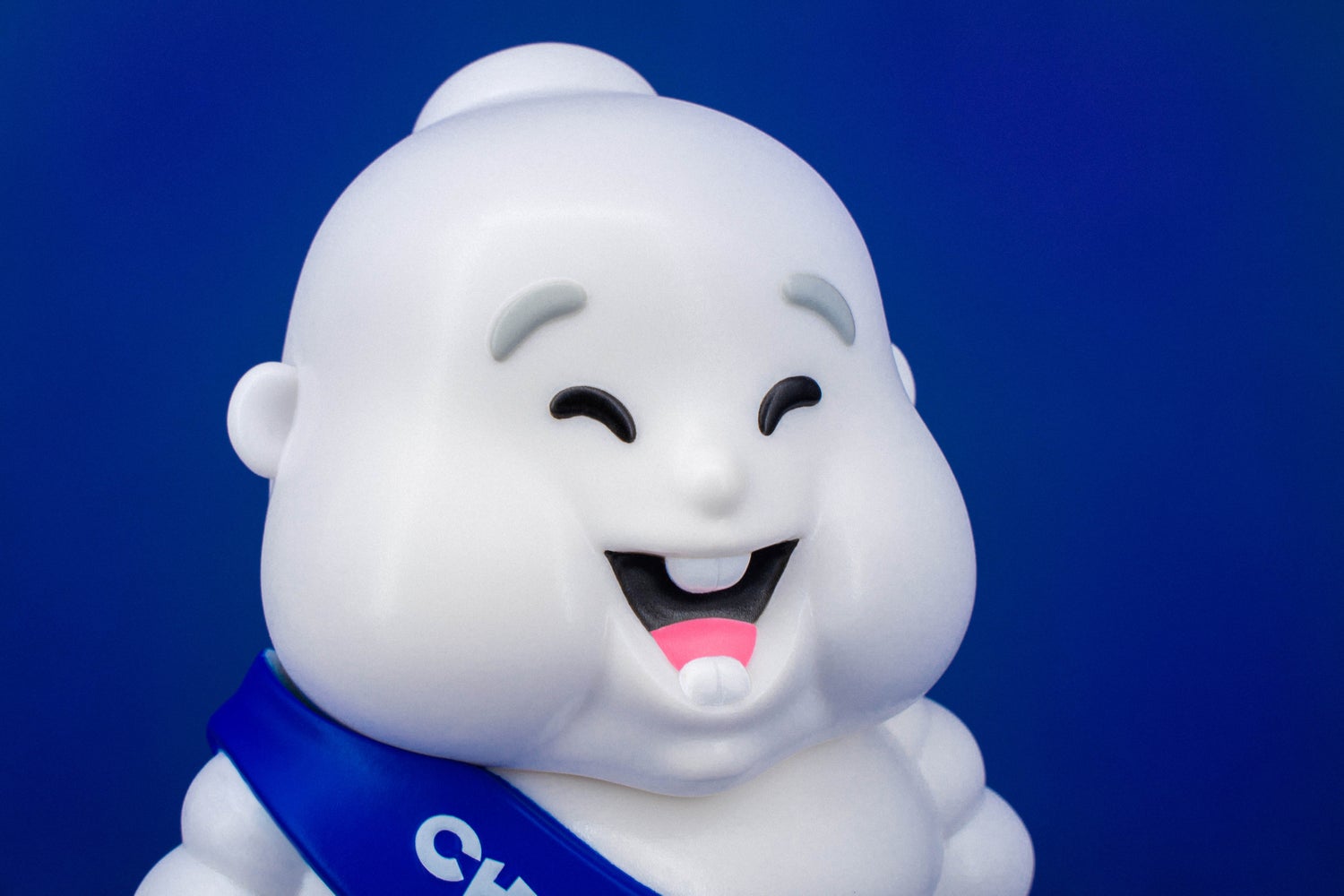 CHUBBI CHEEKS MARSHMALLOW SUPERSIZE