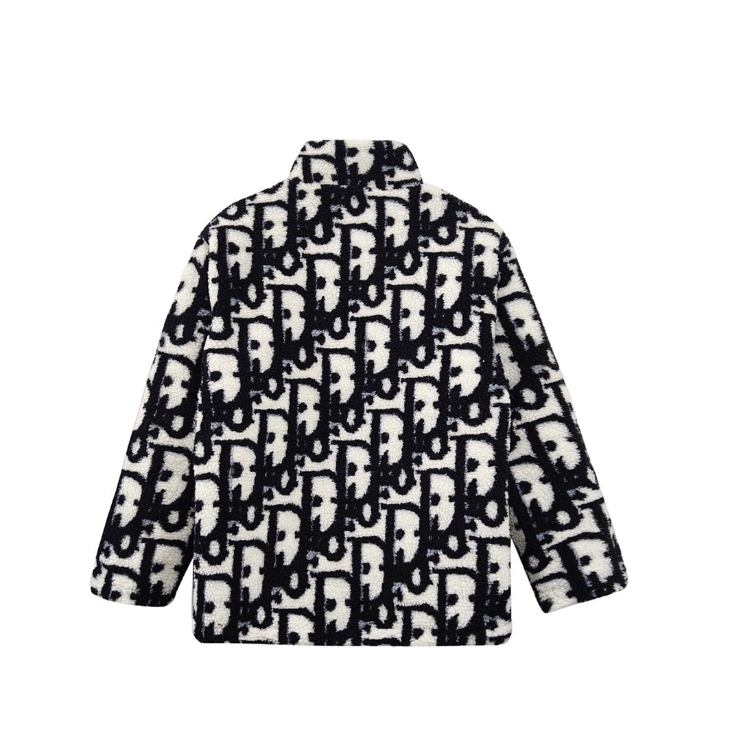 【DIOR】  ディオール  ラムの綿毛のコートご好評に付き再入荷！