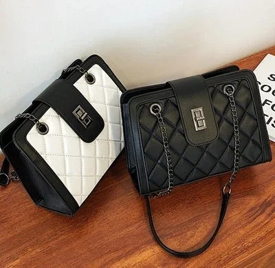 B6194 Bags