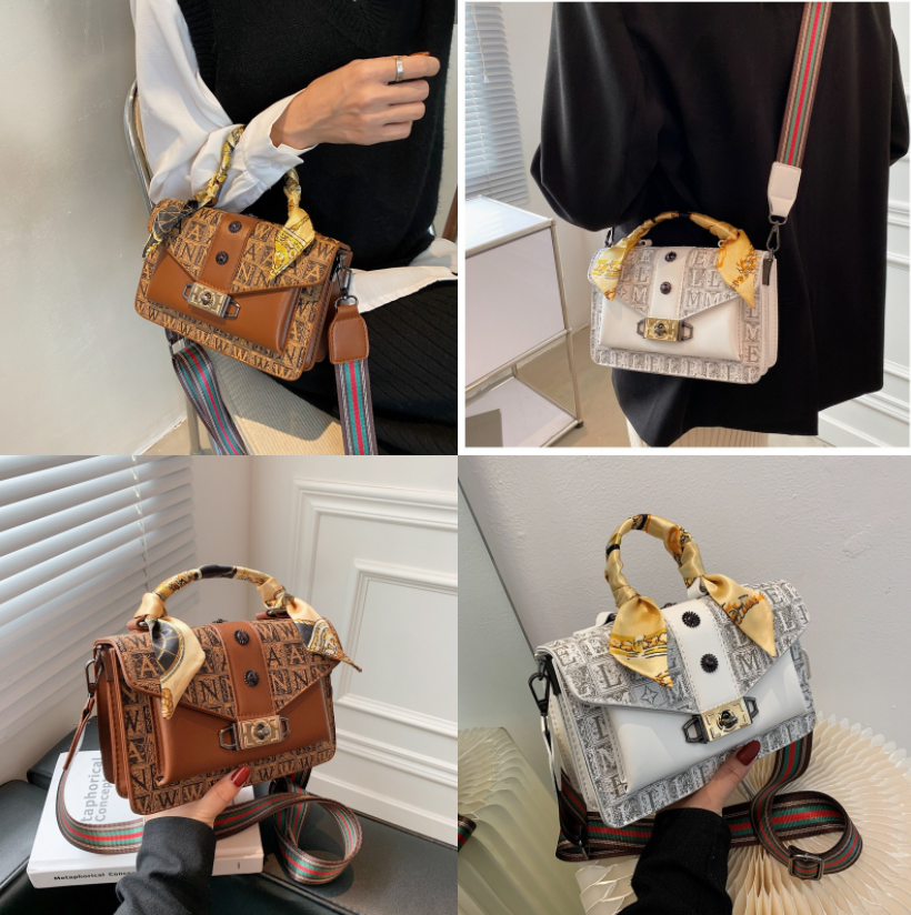 B9016     Bags