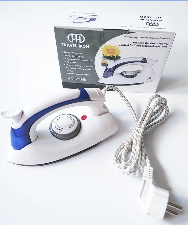 P6493 Travel Iron