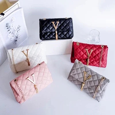 B6214 Bags