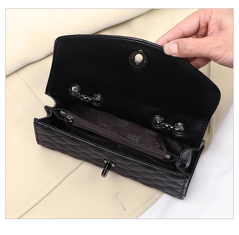 女性用ショルダーバッグ