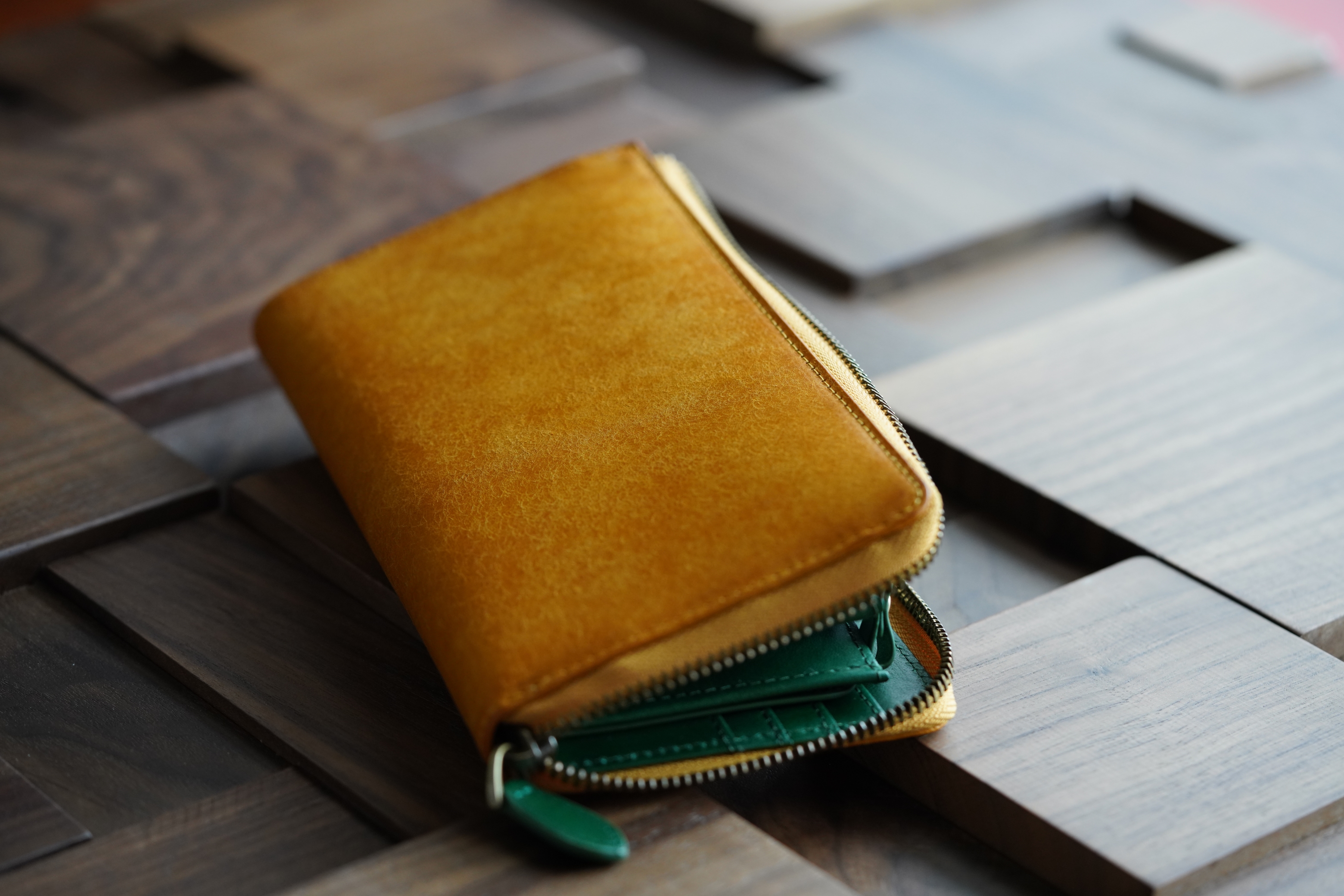  イタリアン レザー 財布 メンズ 長財布「プエブロ」