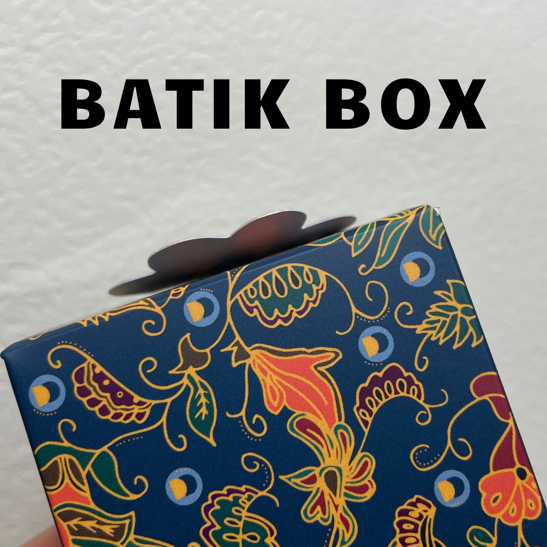 Dark Blue Batik Print Gift Box - 10pcs-CAARTN