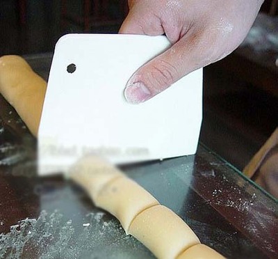 刮闆烘焙刮面刮片刀蛋糕刮闆塑料抹面切面刮面闆腸粉食品級工具-億貝斯特