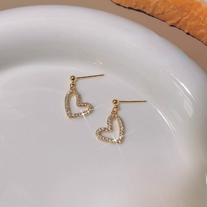 Vibrant Zircons Heart Korean Style 14k Gold Plated Earrings
