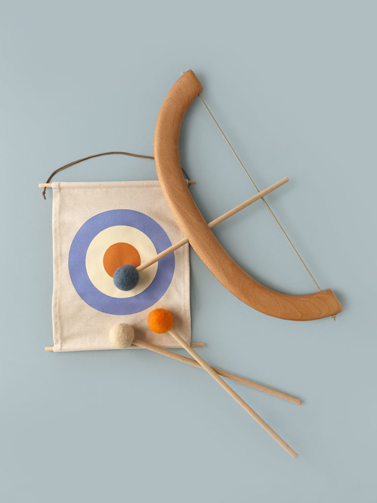 Bow and Arrow Set by Tangerine Studio