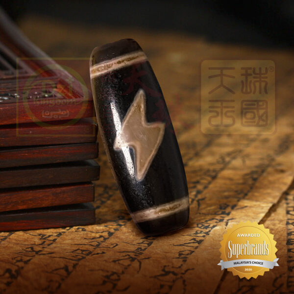 Golden Five Eyed Thunder and Lightning Dzi