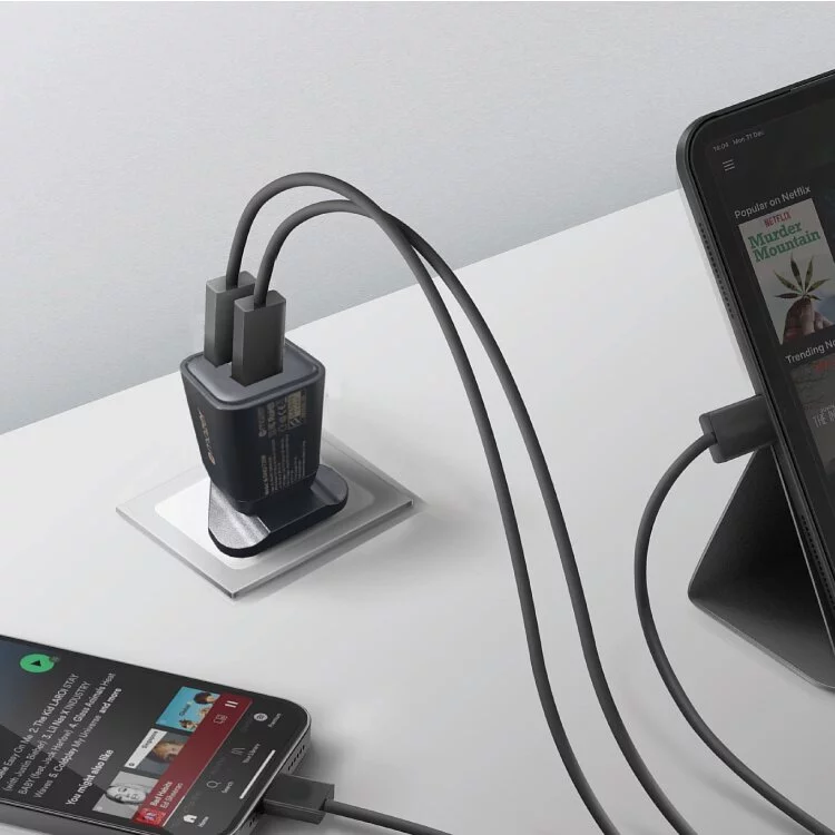 Infinite.Boos SuperMINI Wall Charger (PD33W-Travel Pin)