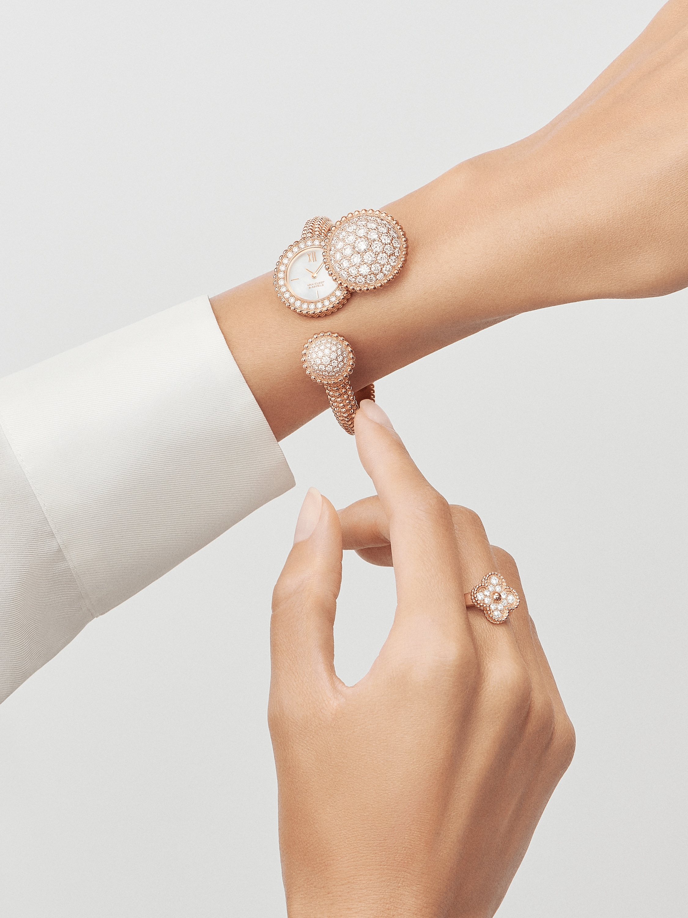 Vintage Alhambraææ, ç«ç°é, é»ç³:  12é¢,  0.48 åæ, Worn Detail, Jewelry Ring