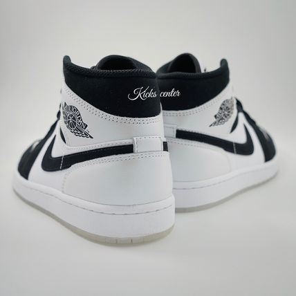 Nike スニーカー ★ナイキ★エアジョーダン1 ミッド "ブラック/ホワイト"(17)