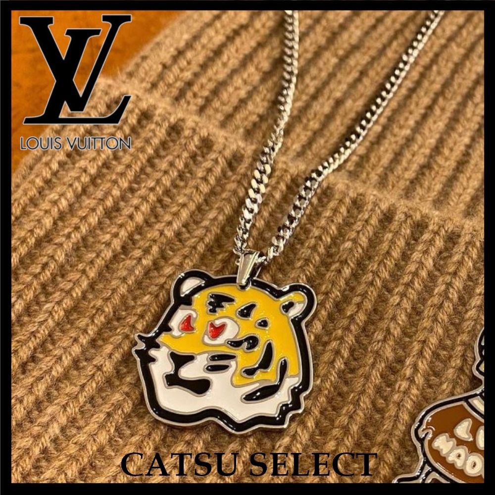 Louis Vuitton Tiger Pendant Necklace (MP3231) in 2022 | Tiger pendant,  Louis vuitton, Pendant